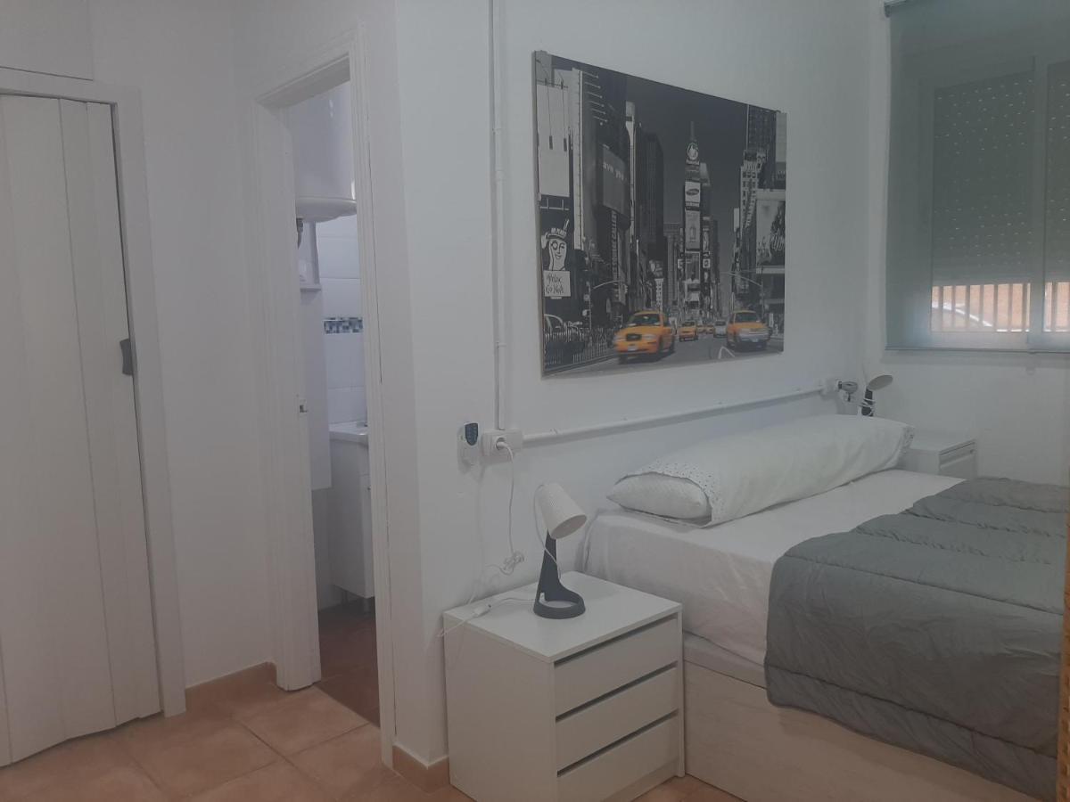 Apartamento Huelin, A 5 Minutos A Pie De La Playa Malaga Ngoại thất bức ảnh
