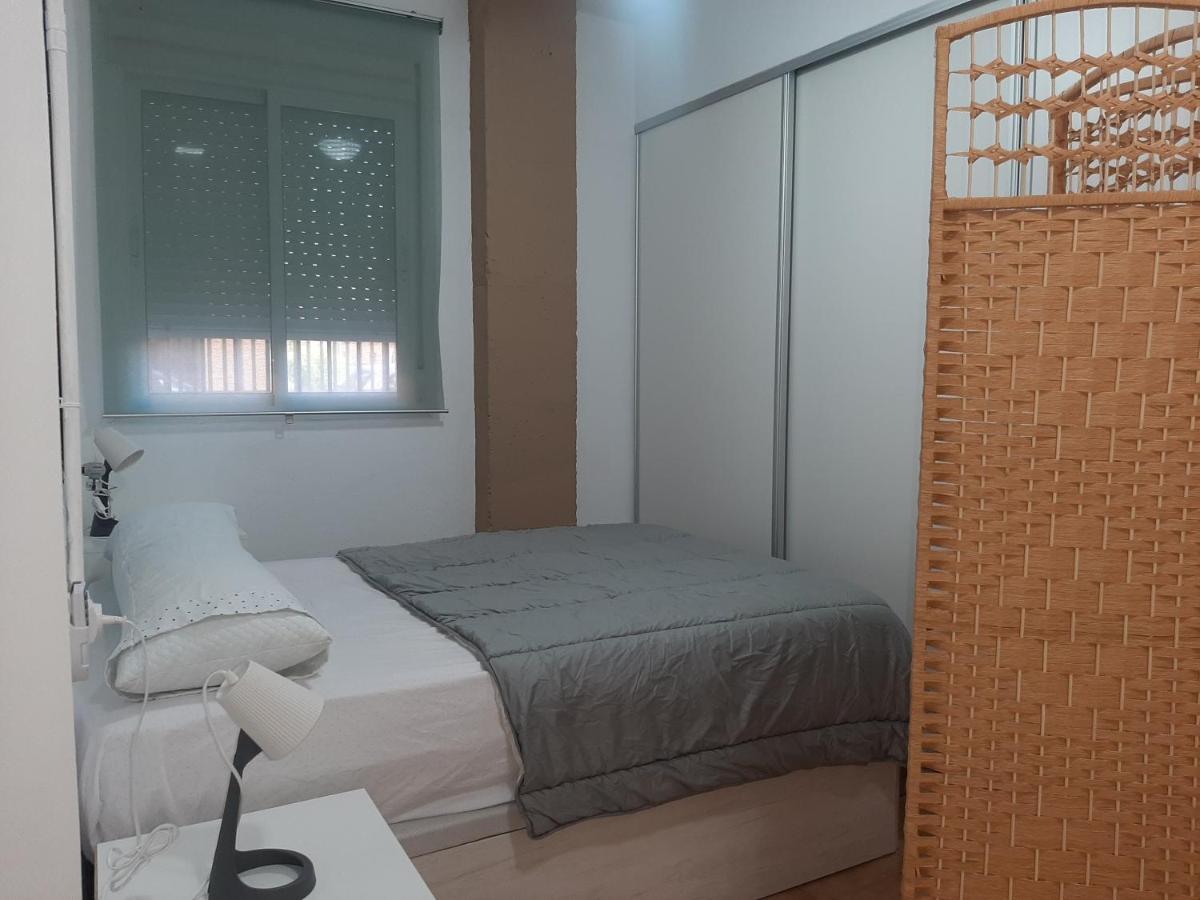 Apartamento Huelin, A 5 Minutos A Pie De La Playa Malaga Ngoại thất bức ảnh