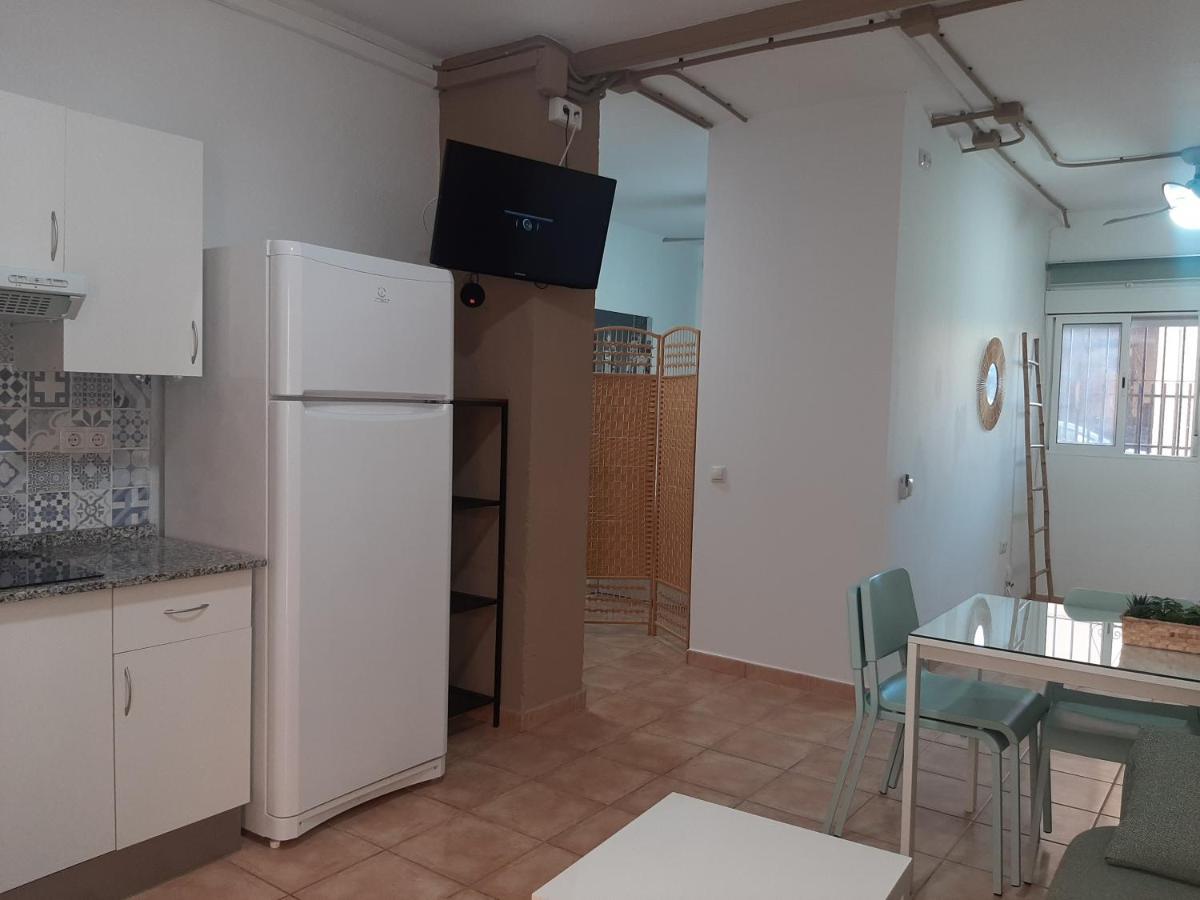 Apartamento Huelin, A 5 Minutos A Pie De La Playa Malaga Ngoại thất bức ảnh