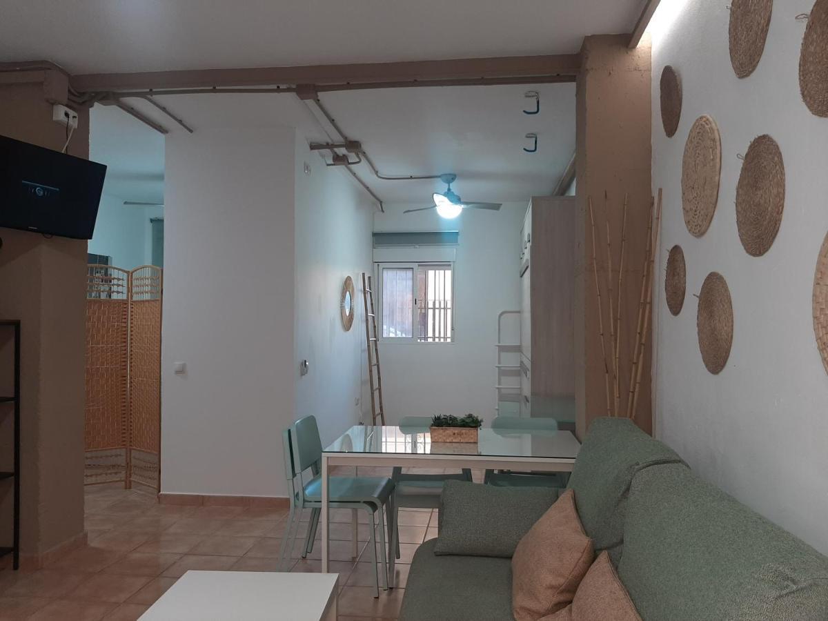 Apartamento Huelin, A 5 Minutos A Pie De La Playa Malaga Ngoại thất bức ảnh