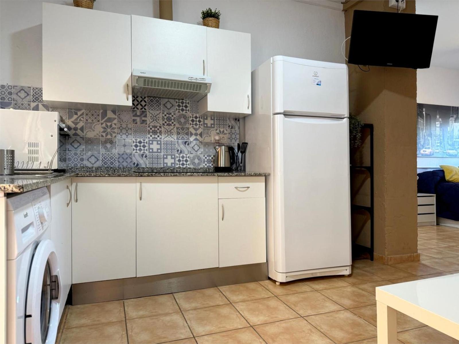 Apartamento Huelin, A 5 Minutos A Pie De La Playa Malaga Ngoại thất bức ảnh